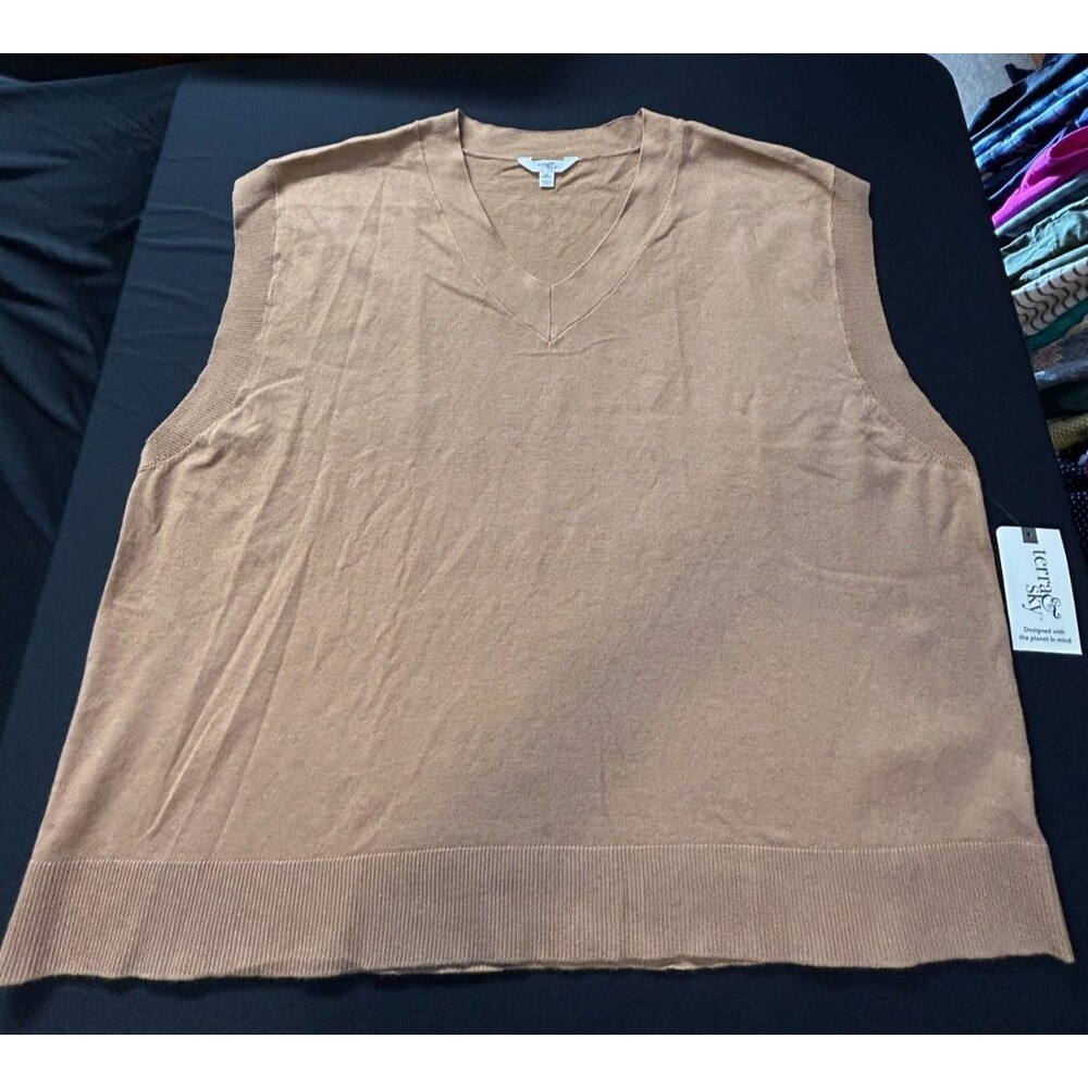 NWT Terra & Sky 3X 24W 26W Plus Tan Beige Vest Banded V Neck Layering Staple